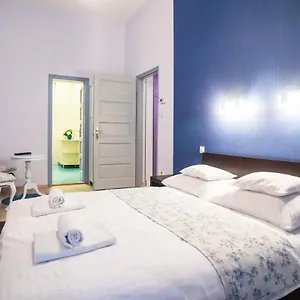 Budapest Rooms Bed And Breakfast Pensionat