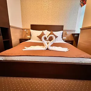 21 And Hotell