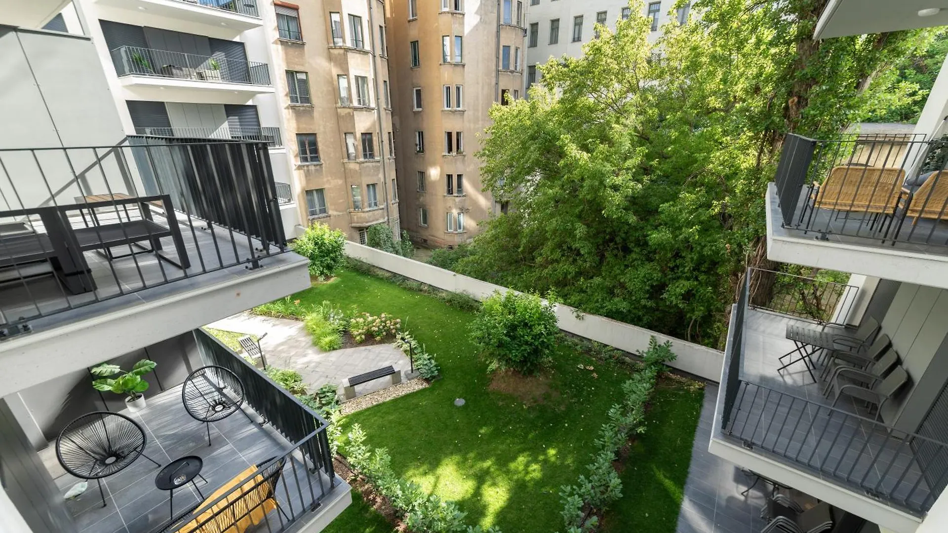 Appartamento Oliver Boutique Studio - Brand New, Central, Quiet Budapest 0*,  Ungheria